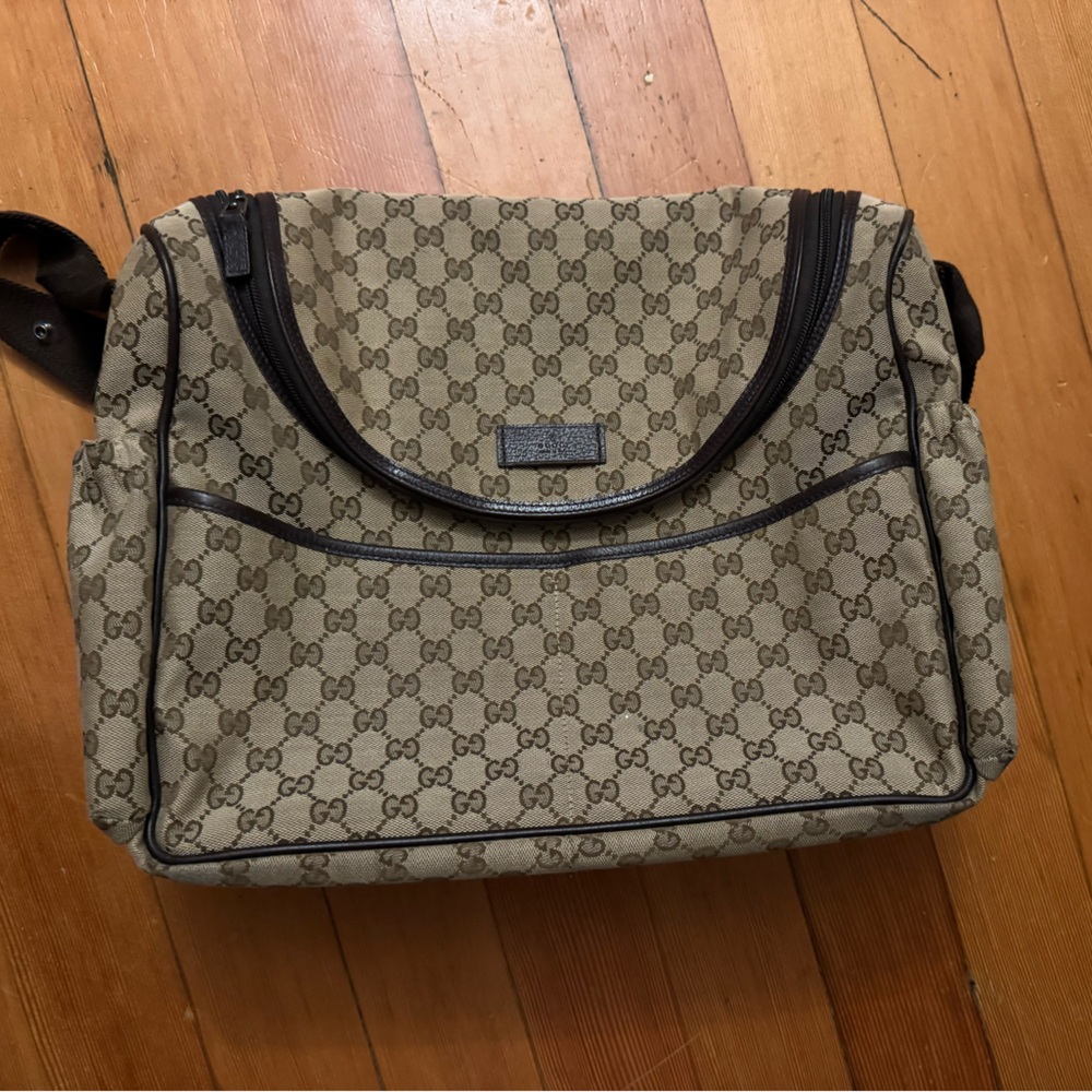 Gucci Beige and Black Messenger Bag